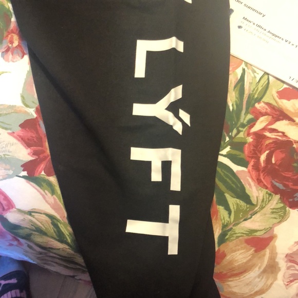 Fitness engineering mens signature joggers in black - Picture 10 of 12